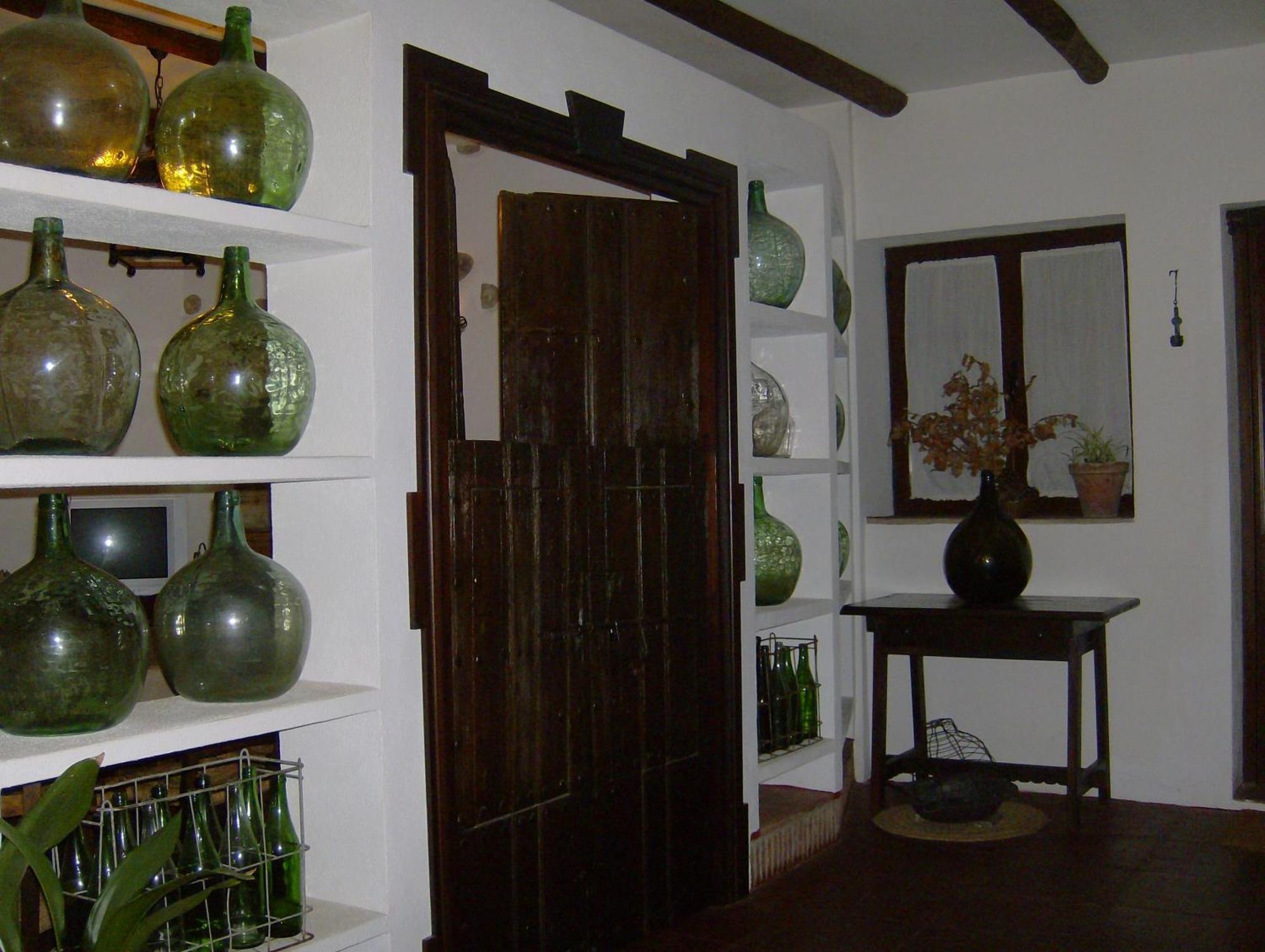 Casa Rural Y Restaurante Casa Adriano Pensionat Alanís Eksteriør billede